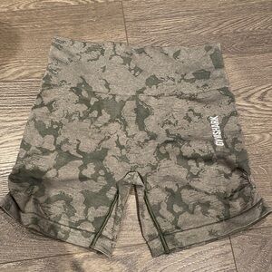 GYMSHARK ADAPT CAMO SEAMLESS SHORTS 💗